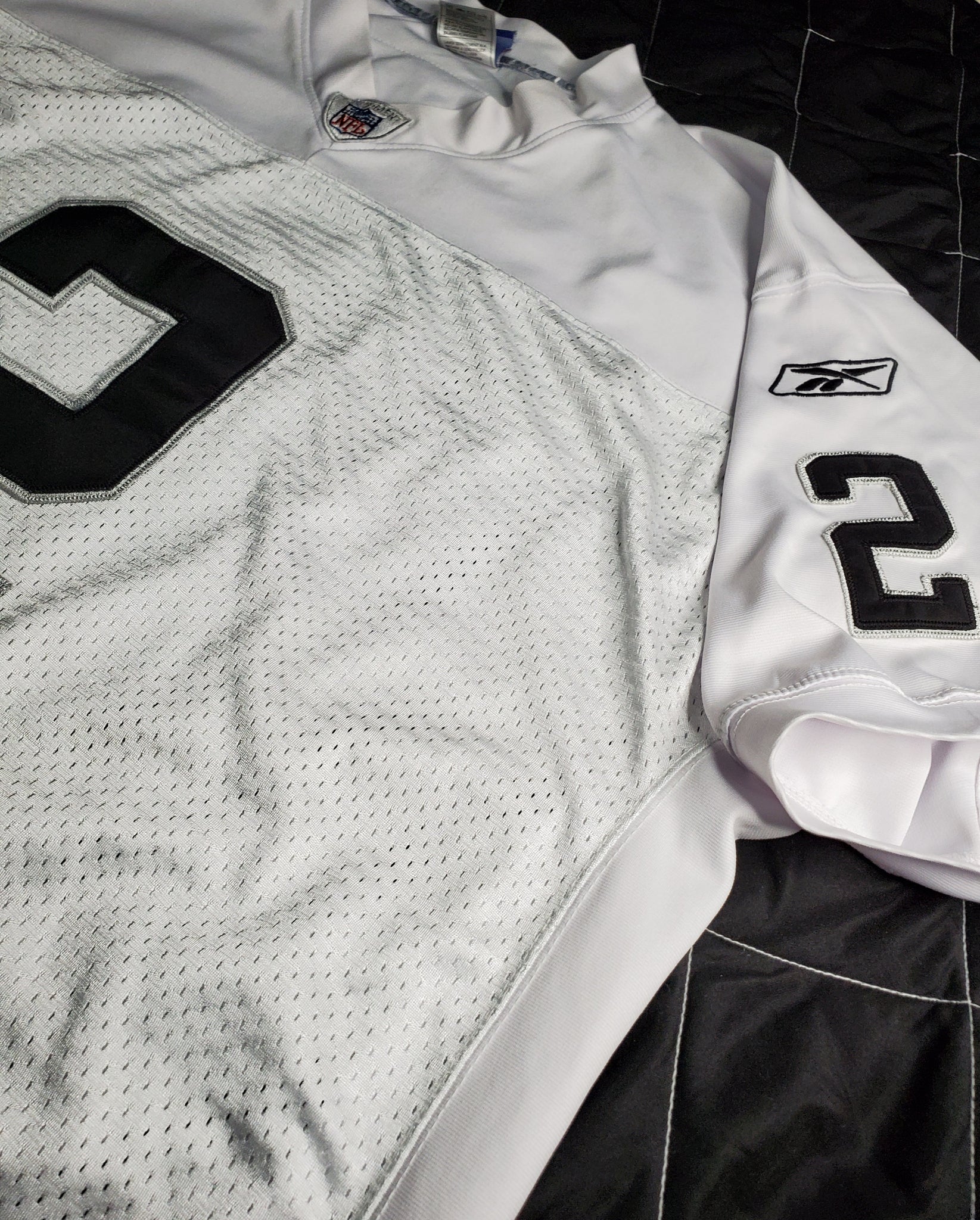 Los Angeles Raiders White Nike Football Jersey with Black Satin Stitched #2 - Vintage